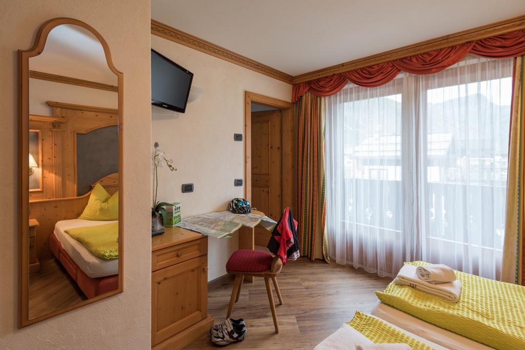 B&B Via Vai Livigno Eksteriør bilde